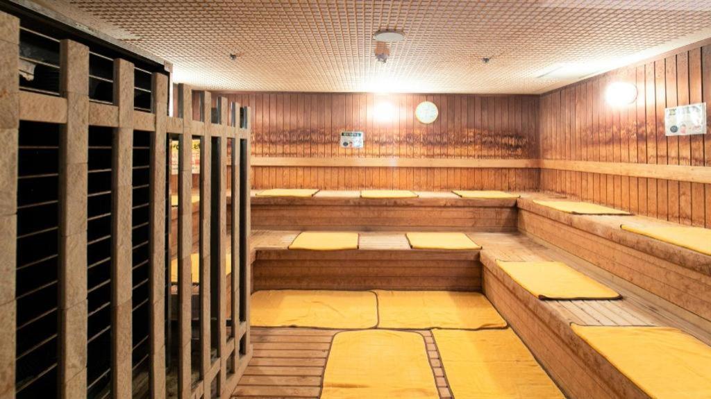 Ou Hotel Йонаго Экстерьер фото